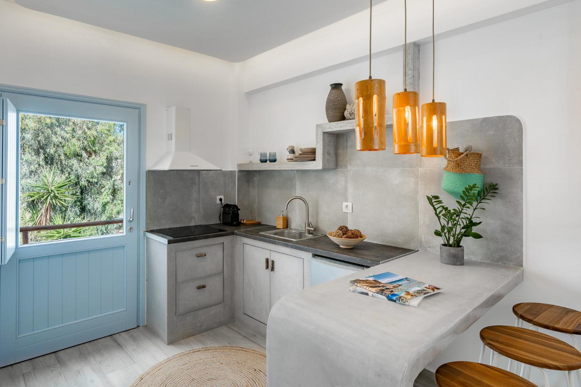 Light Blue Window Kamari Apartment Exterior photo